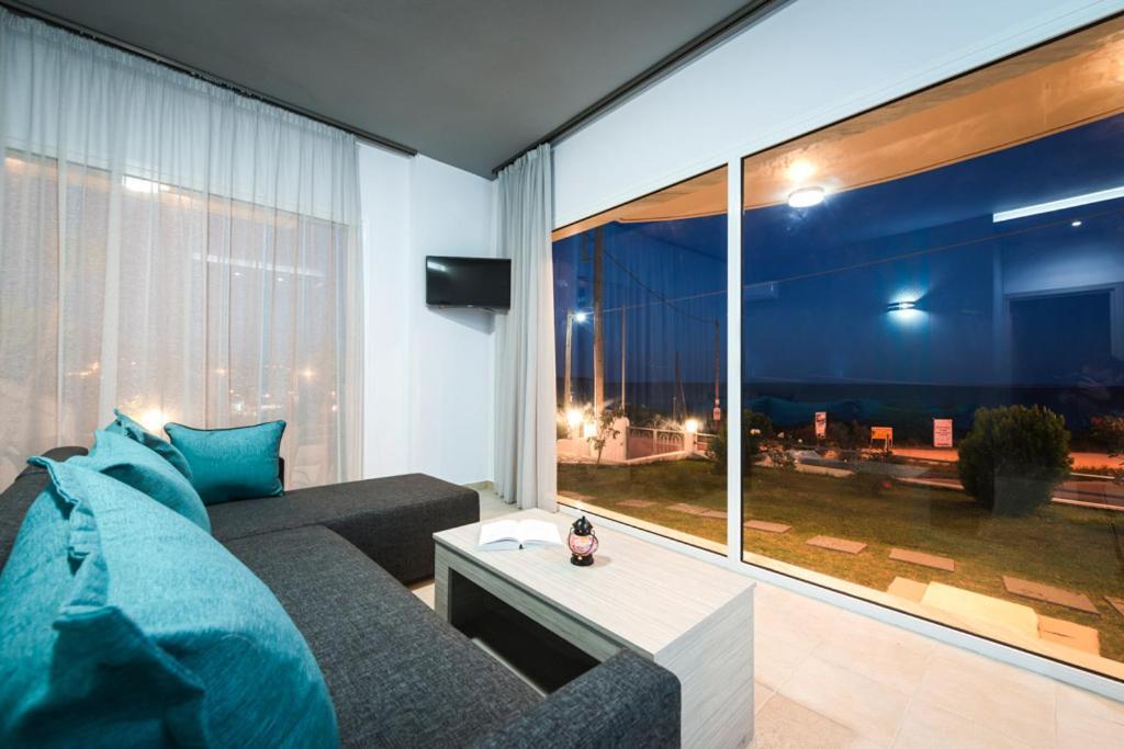 El Mare Seaside Retreats - Bespoke Luxury Getaways Vila Limenaria  Exterior foto